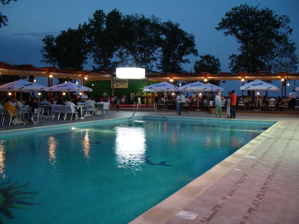 Hotel Central Mamaia Exterior foto